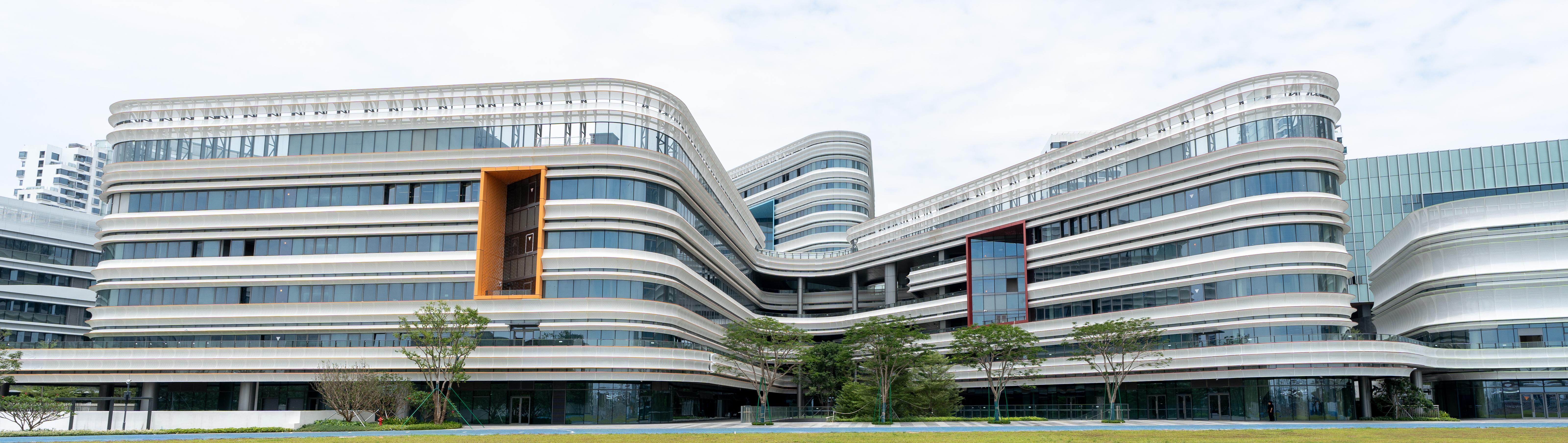 联系深圳明湾国际学校